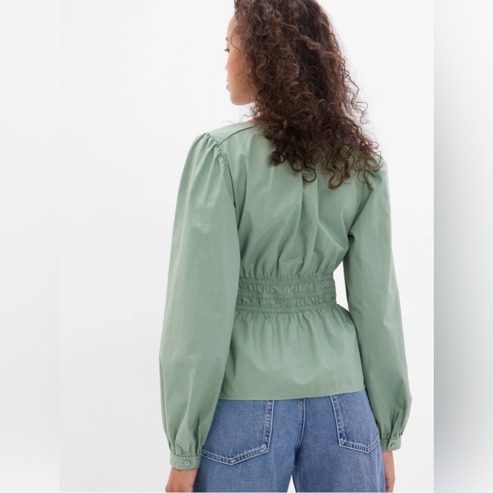 Gap Puff Sleeve Peplum Top Size S Sage Green Smocked Waist Spring Casual Coastal - Picture 2 of 9